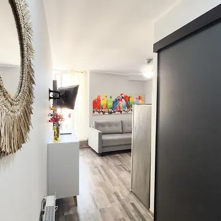 Residenza Santa Anastasia At Piazza Erbe - Lift شقة