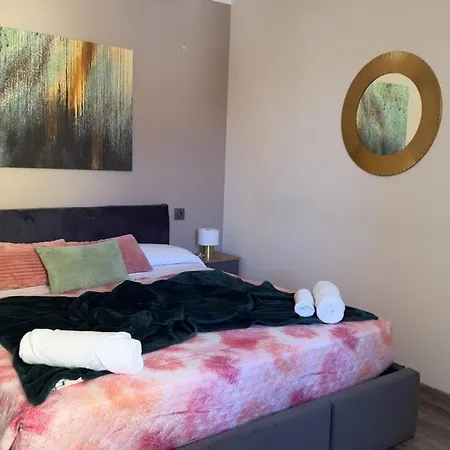 Residenza Santa Anastasia At Piazza Erbe - Lift شقة فيرونا