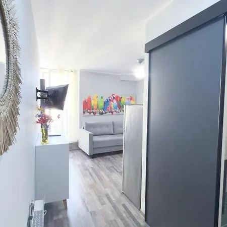 شقة Residenza Santa Anastasia At Piazza Erbe - Lift *