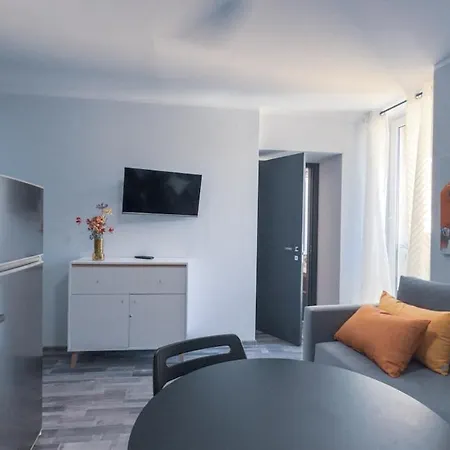 Residenza Santa Anastasia At Piazza Erbe - Lift * فيرونا