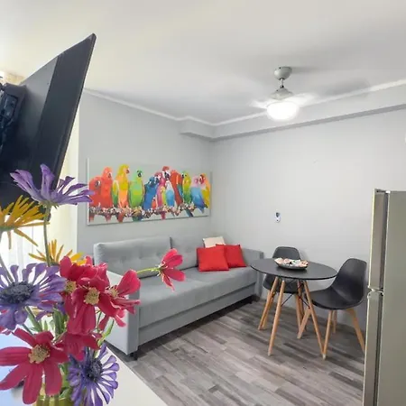 Residenza Santa Anastasia At Piazza Erbe - Lift شقة *