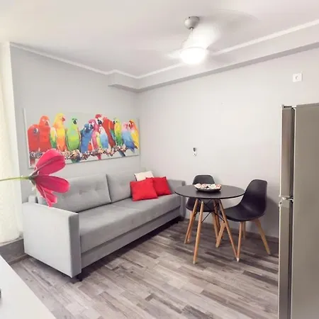 Residenza Santa Anastasia At Piazza Erbe - Lift شقة *