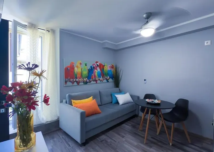Апартаменты Residenza Santa Anastasia At Piazza Erbe - Lift